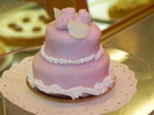 Mini wedding cake