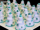 Mini wedding cake